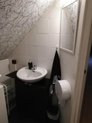 Kullerkupu Hostel Kuressaare Luaran gambar