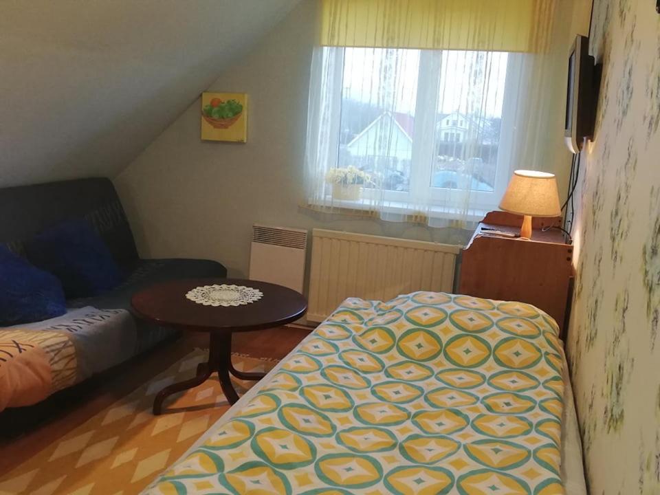 Kullerkupu Hostel Kuressaare Luaran gambar