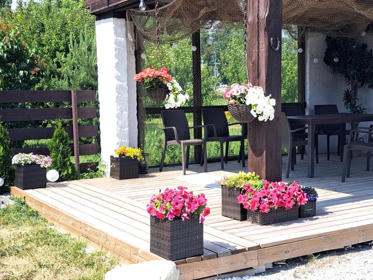 Kullerkupu Hostel Kuressaare Luaran gambar