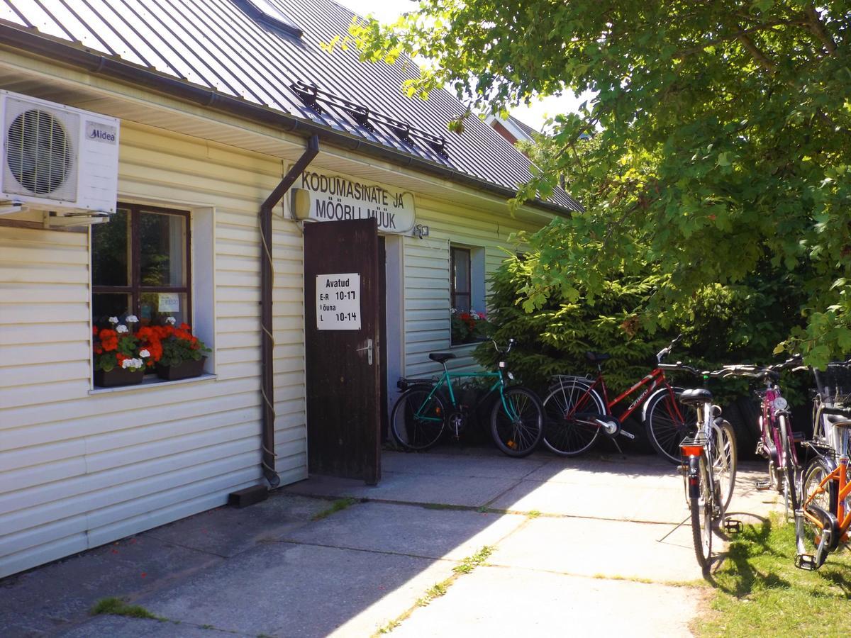 Kullerkupu Hostel Kuressaare Luaran gambar